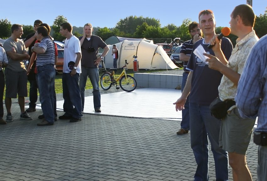 Mit einem Klick ins Bild geht es zum zurück zur HTT-Preisseite 2010 .