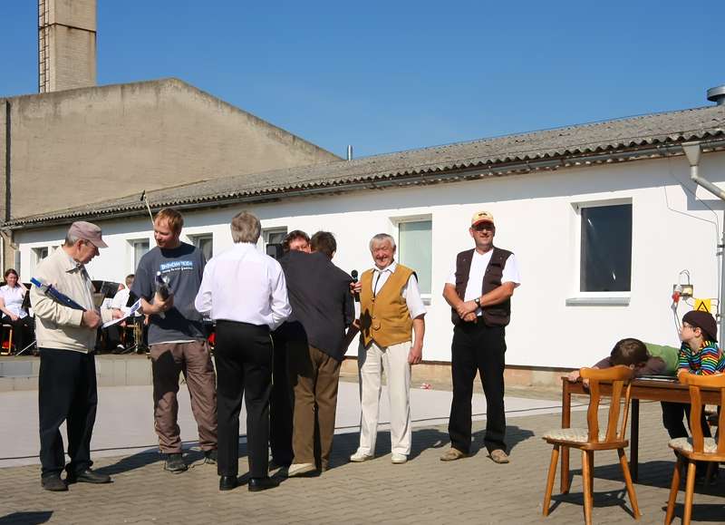 Mit Klick ins Bild gelangt man zum n�chsten