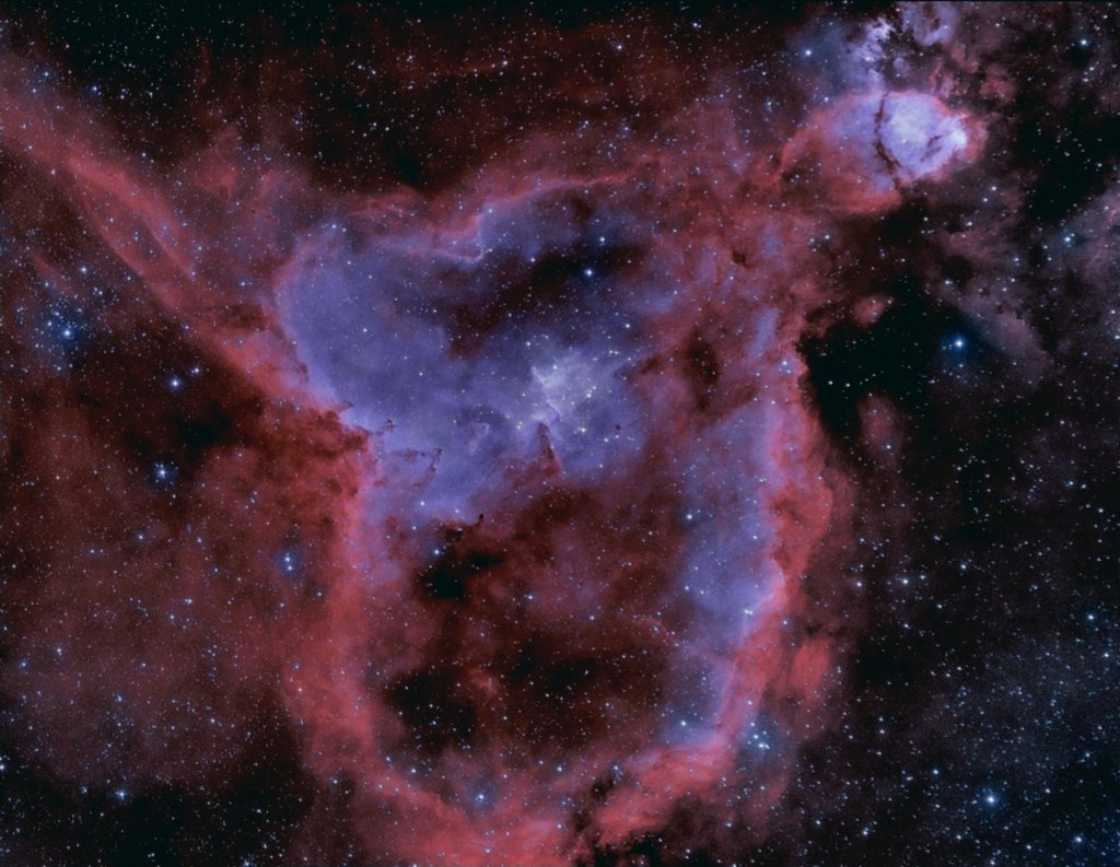 ic1805heartnebulabicolorbildquelleclausdieterjahn.jpg