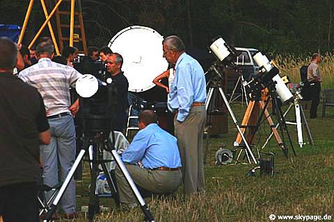 Der Platz füllt sich immer mehr