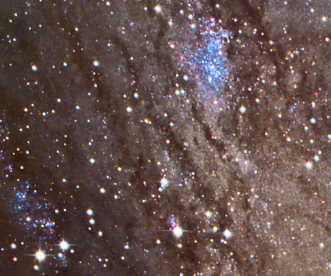 Mit Klick ins Bild gelangt man zur höheren Gesamt-Auflösung vom M 31 - und danach zur nächsten Seite dieser Fotostrecke.