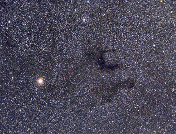 Die dreiteilige Dunkelhöhle im Adler. © Ralf Hofner